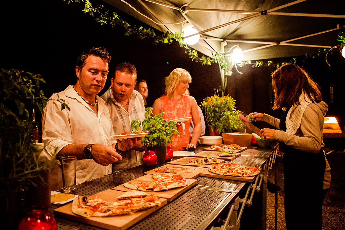 Pizza-catering-for-weddings-1_sxkbu0.jpg