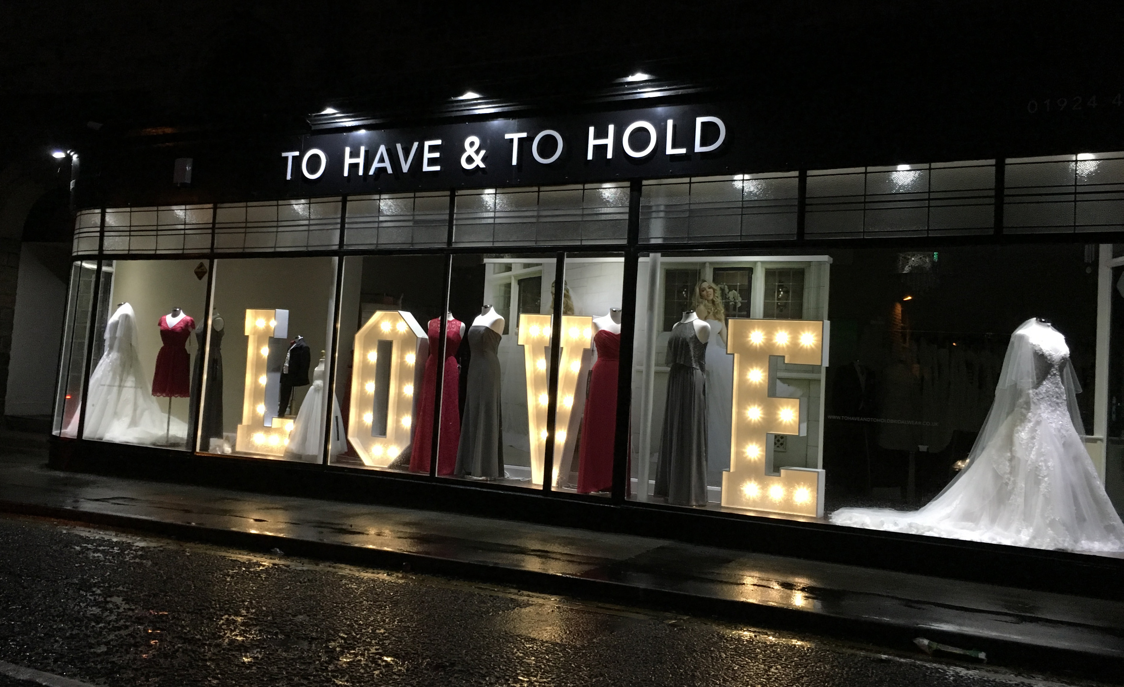 hold accessories mirfield bridebook brochure request