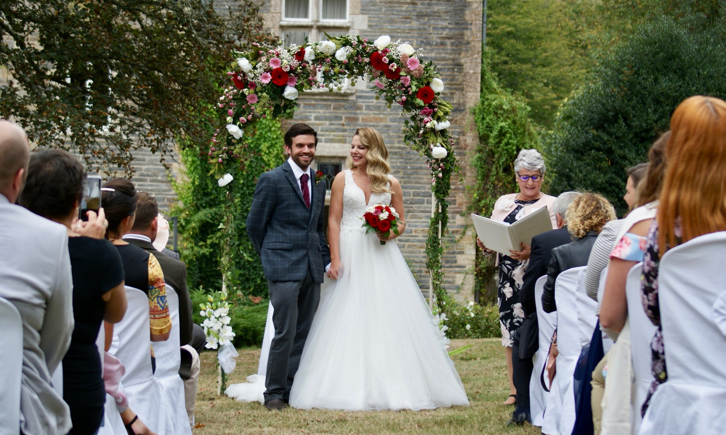 White Rose Ceremonies Wedding Planners, Toastmasters and Celebrant