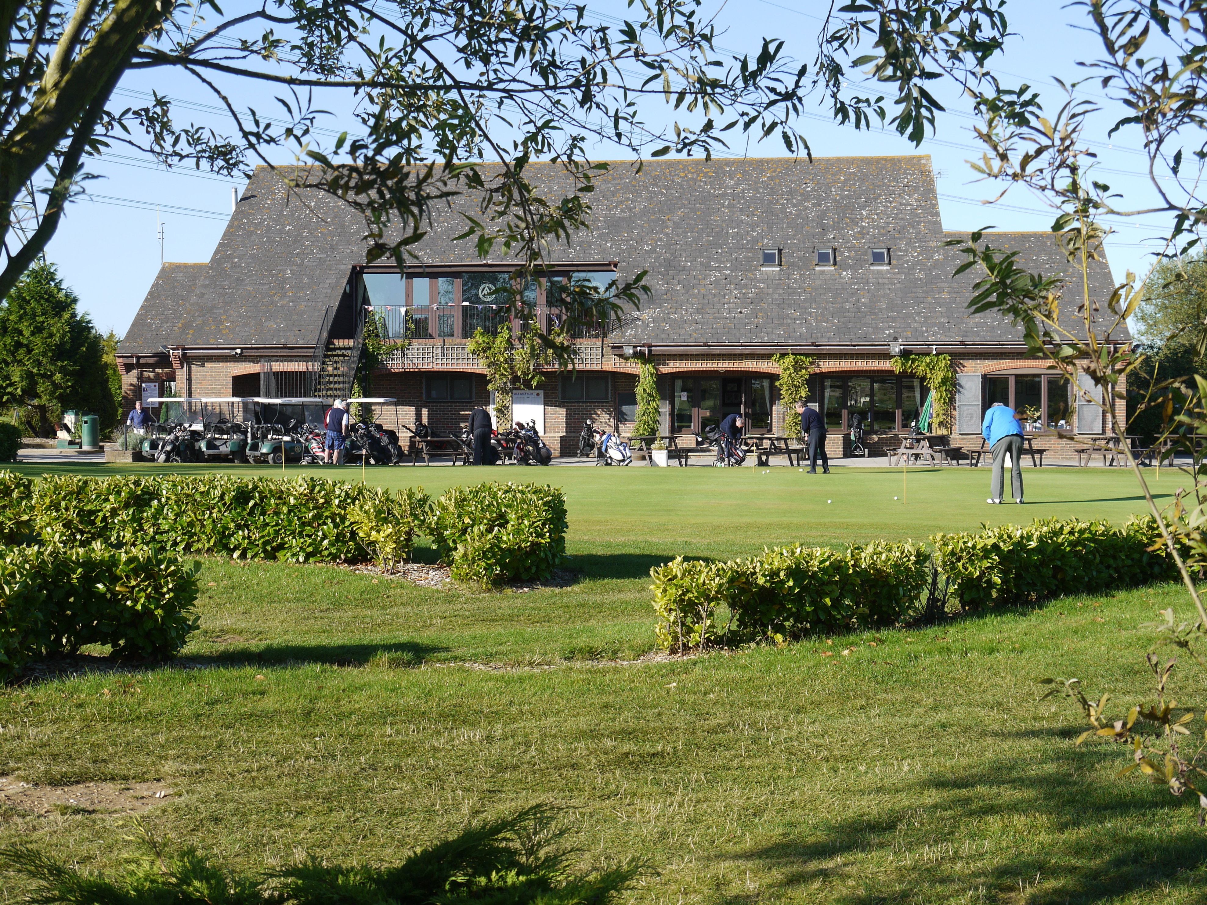 Aylesbury Vale Golf Club Wedding venue Bridebook