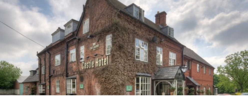 Castle Hotel, Kirby Muxloe Wedding venue Bridebook