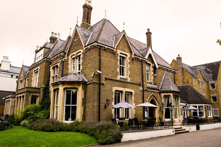 Cotswold Lodge Hotel Wedding venue Bridebook