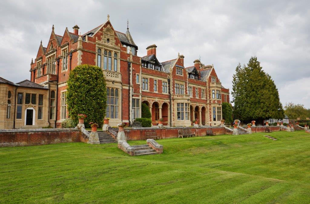 Frensham Hall Rowledge Wedding venue Bridebook